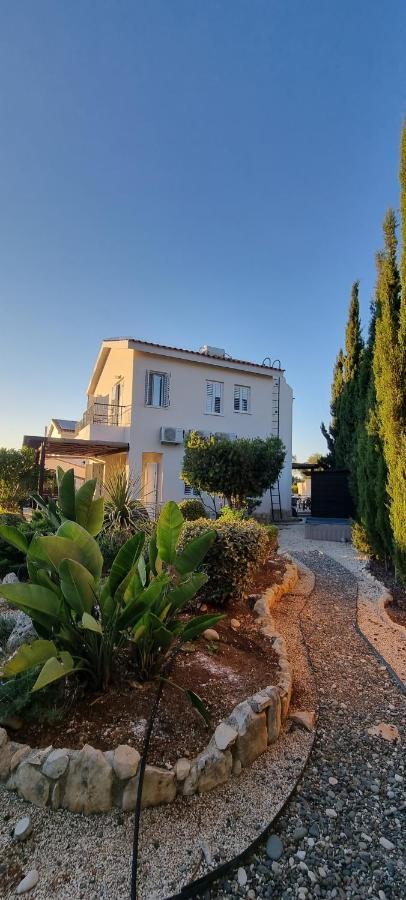 Fab Sea And Mountain View Villa, Walking Distance From The Sandy Beach Yialia Екстериор снимка