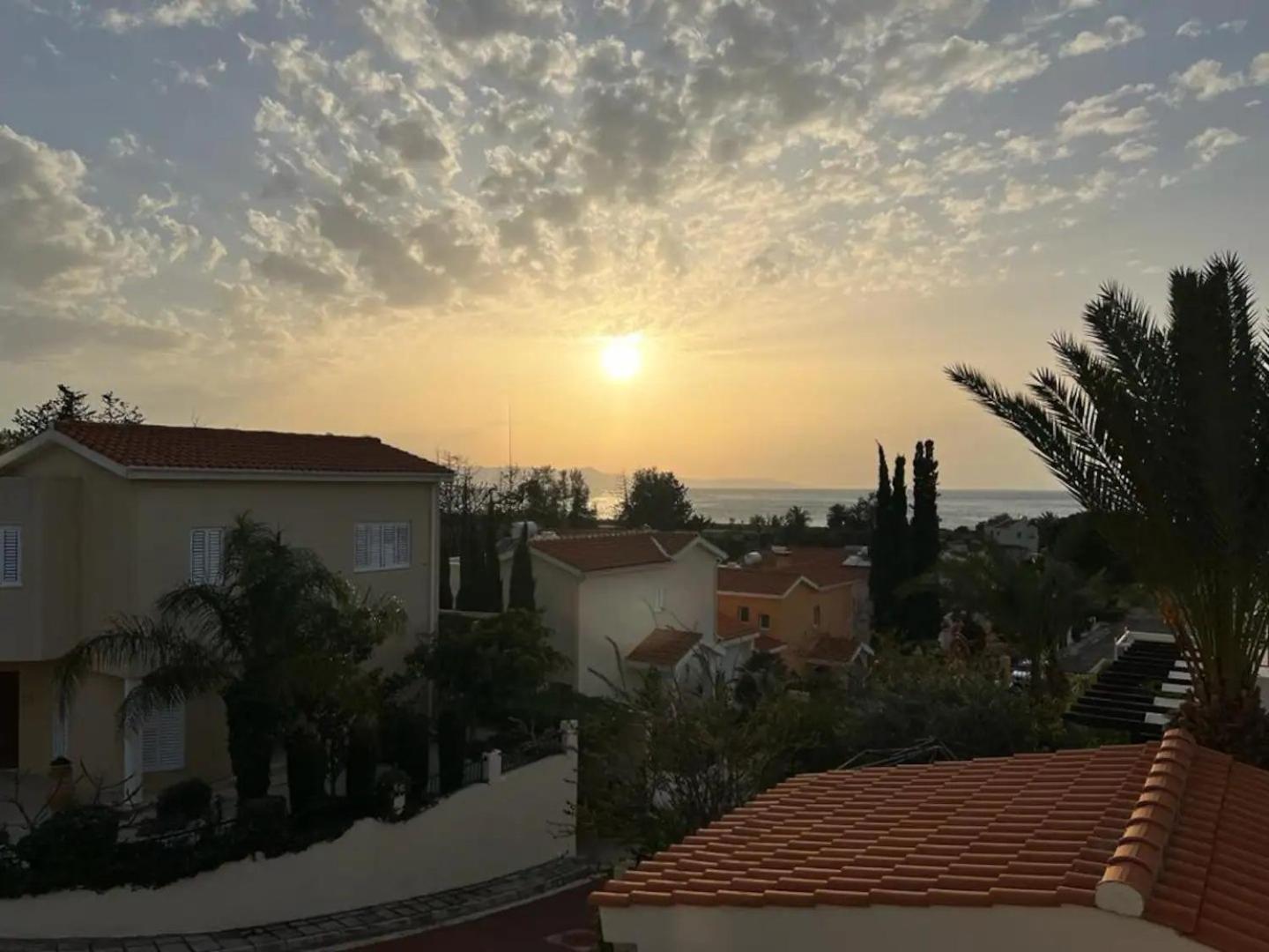Fab Sea And Mountain View Villa, Walking Distance From The Sandy Beach Yialia Екстериор снимка